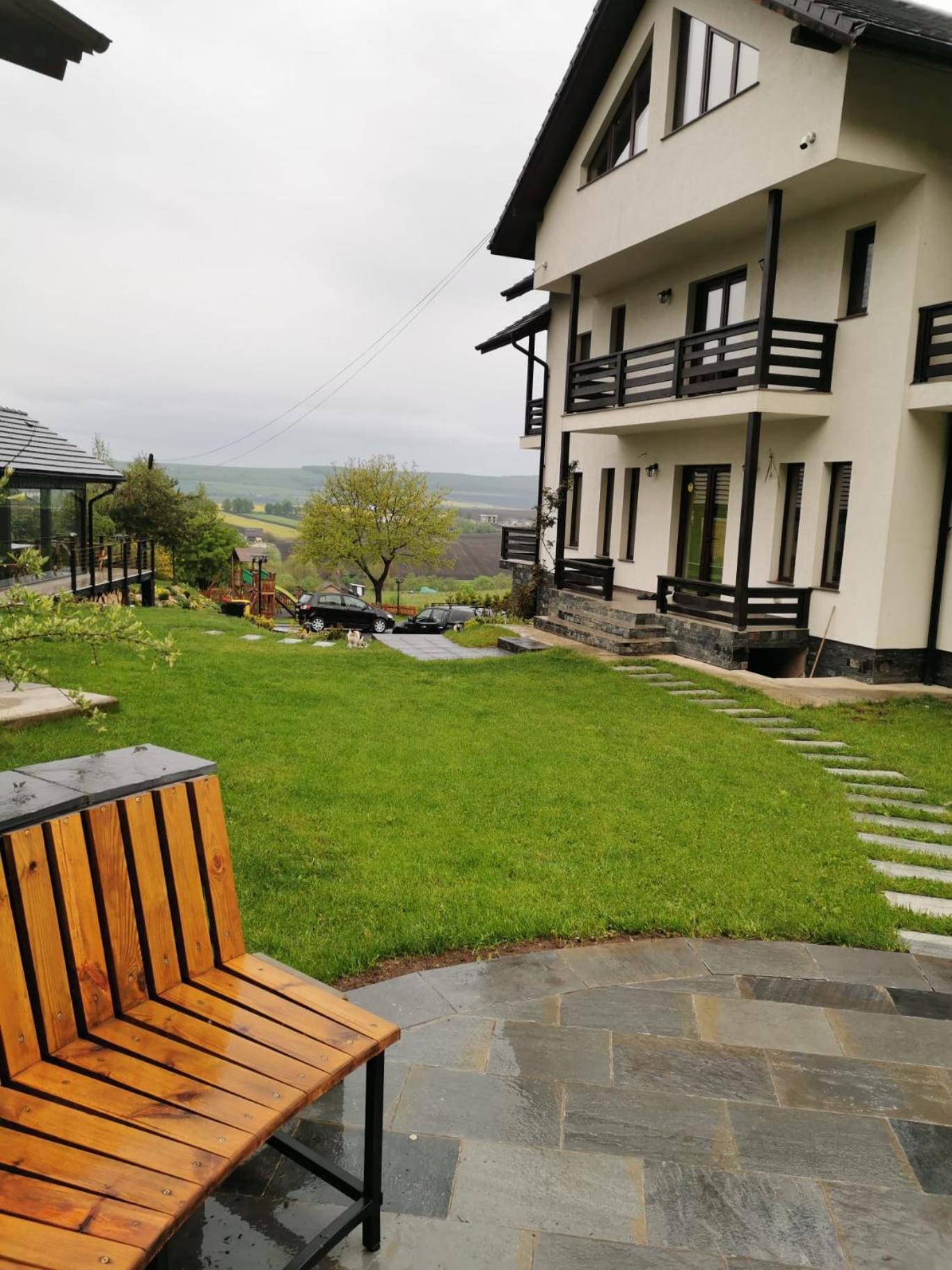 Dragomirna Sunset Hotell Mitocu Dragomirnei Eksteriør bilde